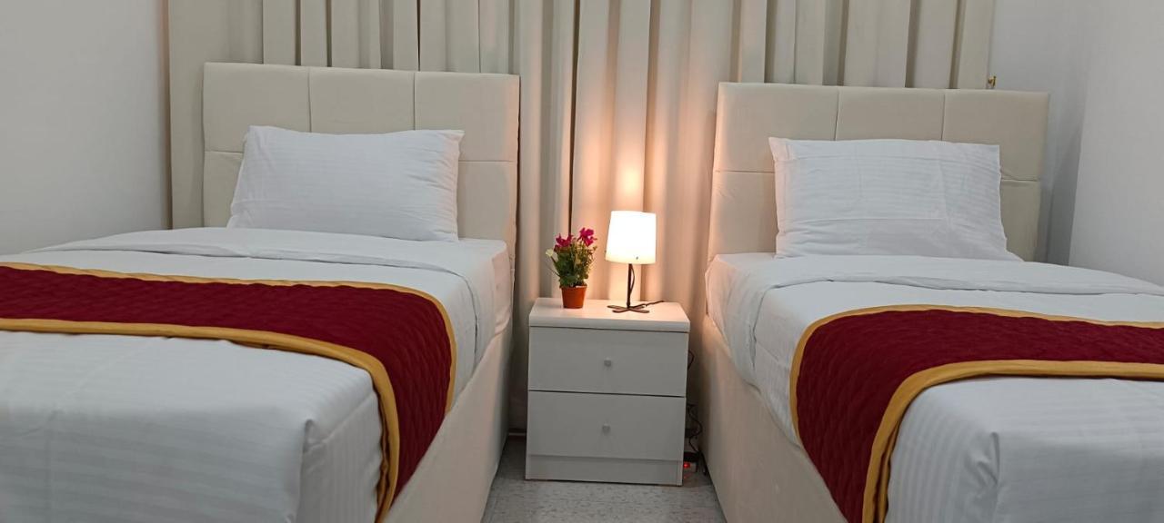 Appartement De Iris Regency Fahaheel à Koweït Extérieur photo