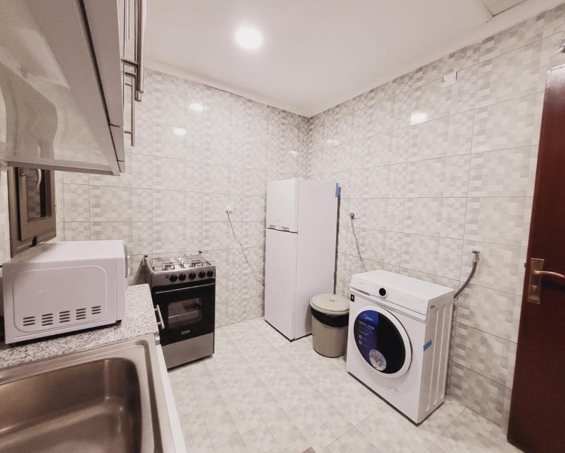 Appartement De Iris Regency Fahaheel à Koweït Extérieur photo