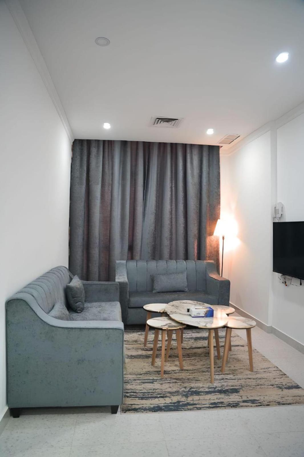 Appartement De Iris Regency Fahaheel à Koweït Extérieur photo